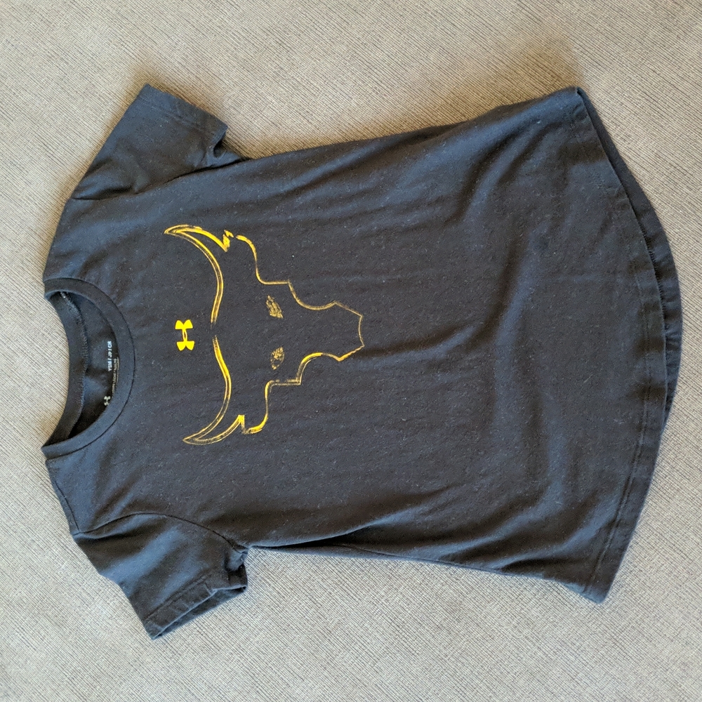 Under armor t-shirt